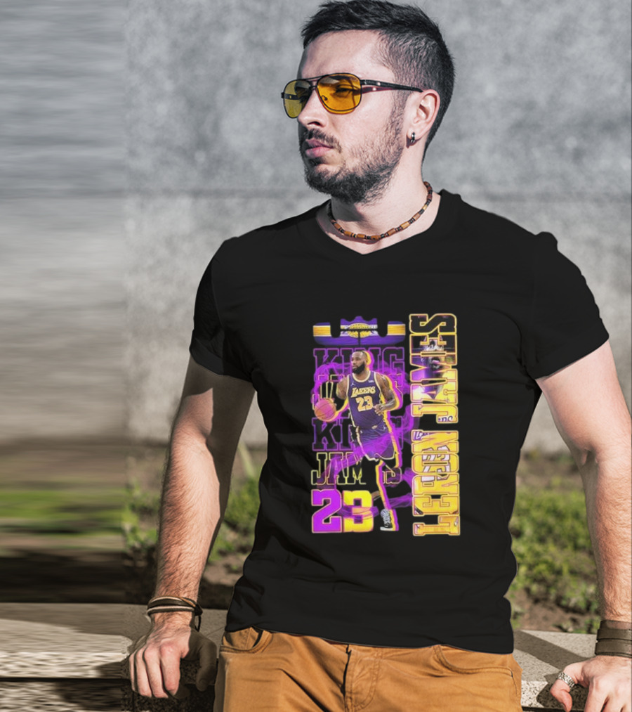 King LeBron James No. 23 Los Angeles Lakers True King Fan T-Shirt