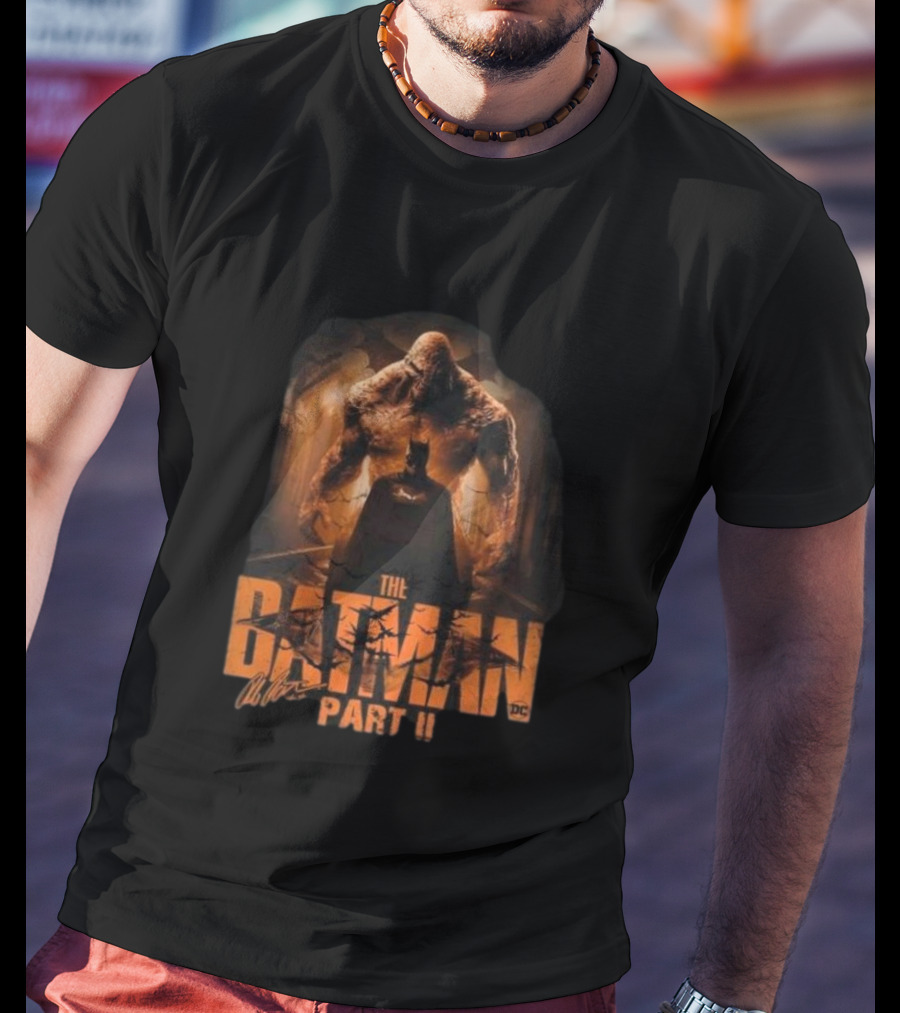 The Batman Part II Gotham City DC Comic Signature Hero T-Shirt