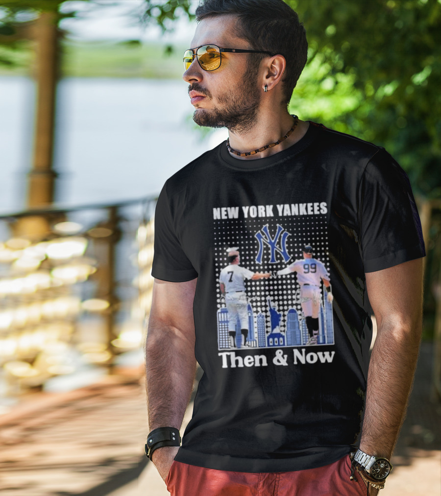 New York Yankees Then And Now Mickey Mantle 7 Aaron Judge 99 Signatures T-Shirt