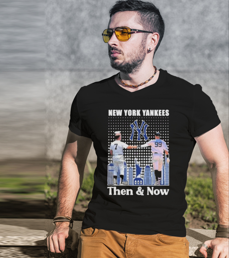 New York Yankees Then And Now Mickey Mantle 7 Aaron Judge 99 Signatures T-Shirt