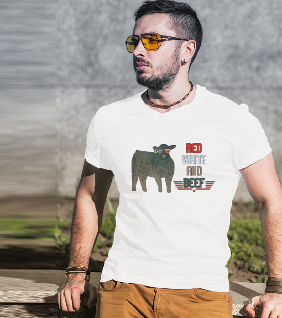 Red White And Beef American Cattle With Patriotic Sunglasses T-Shirt