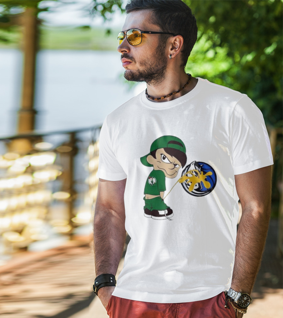 Little Boy Boston Celtics Piss On Dallas Mavericks Logo T-Shirt