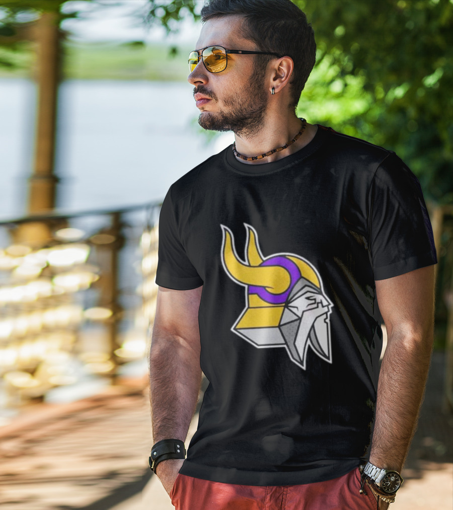 Minnesota Vikings The Chaos Bringers Viking Head T-Shirt