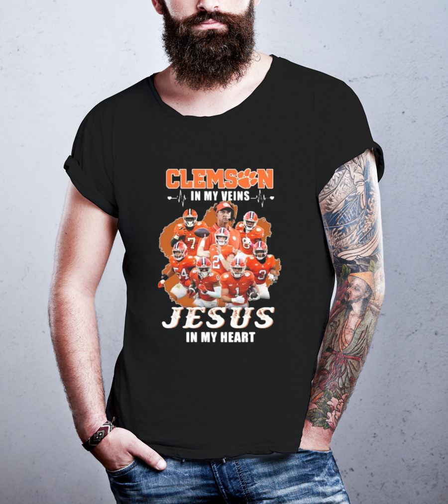 Clemson In My Veins Jesus In My Heart Football Team Collage T-Shirt