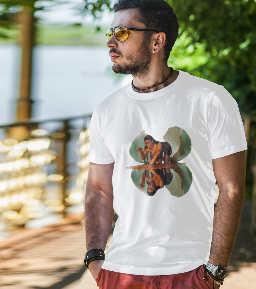 Megantheestallion Megan Sand Hatching Reflection Image T-Shirt