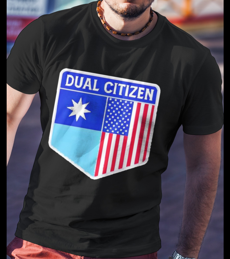 Dual Citizen Of Minnesota And USA Flag Badge T-Shirt