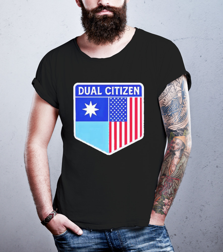 Dual Citizen Of Minnesota And USA Flag Badge T-Shirt