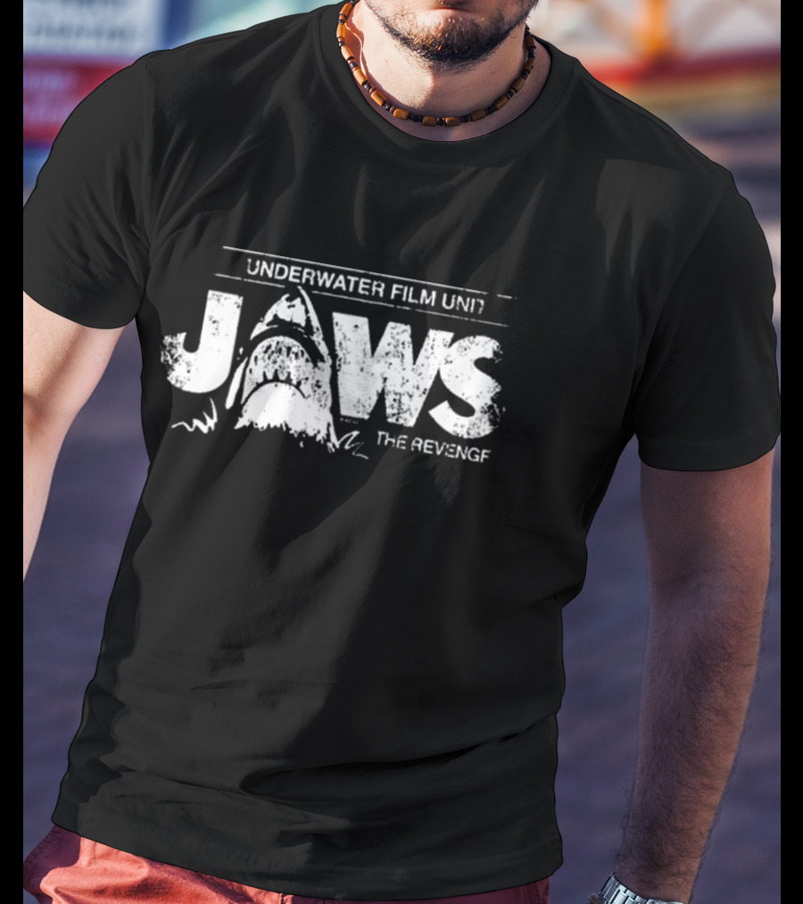 Jaws The Revenge Underwater Film Unit Frightrags T-Shirt
