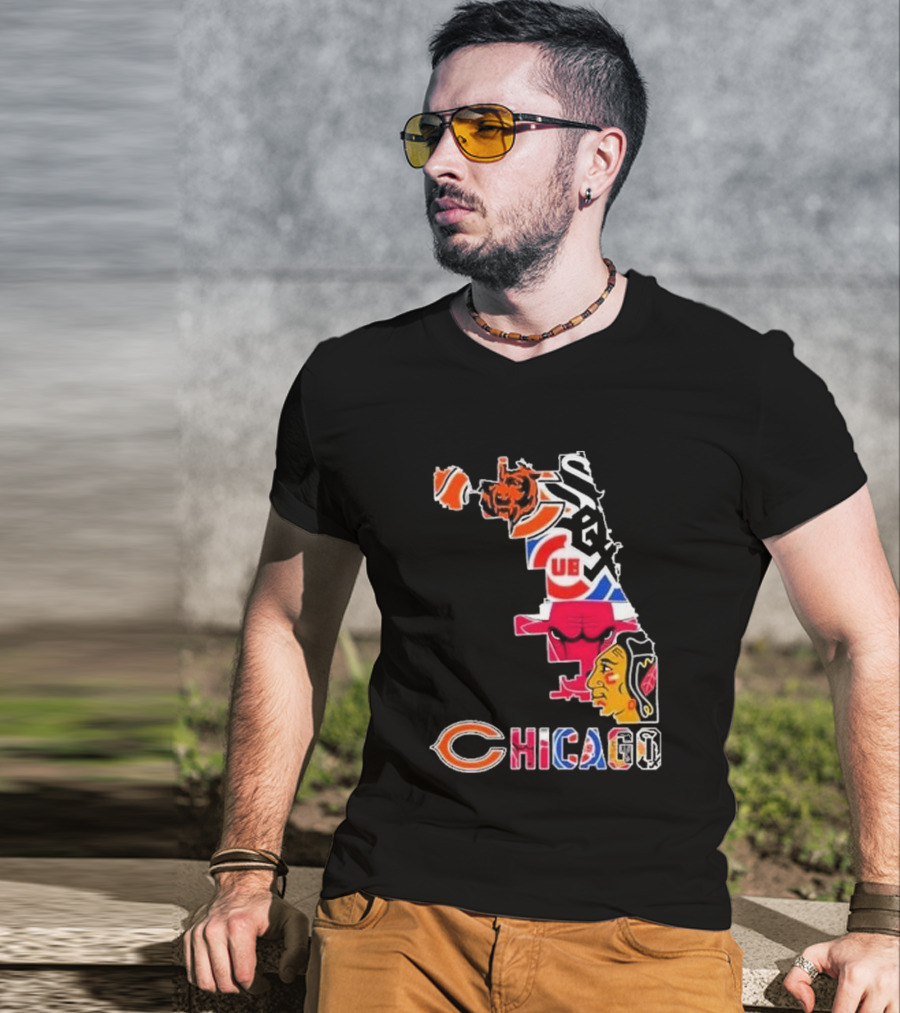 Chicago Bears Bulls Cubs White Sox Blackhawks Map T-Shirt