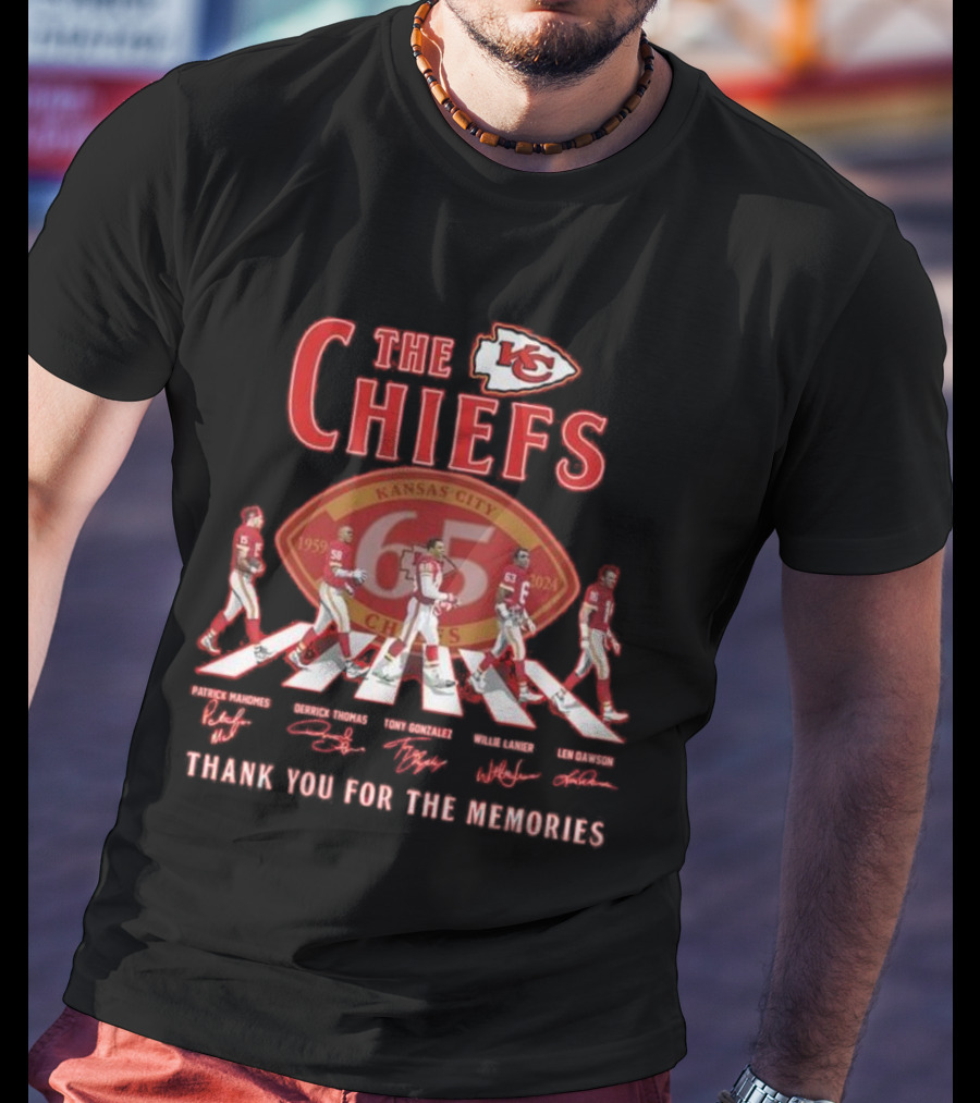 The Kansas City Chiefs 65 Years Thank You For The Memories Patrick Mahomes Derrick Thomas Tony Gonzalez Willie Lanier Len Dawson Abbey Road Signatures T-Shirt