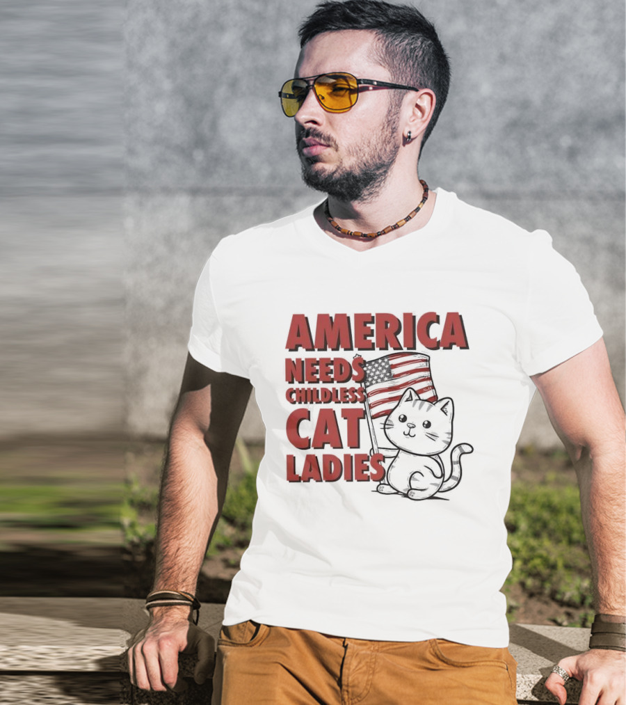 America Needs Childless Cat Ladies Cat With American Flag T-Shirt