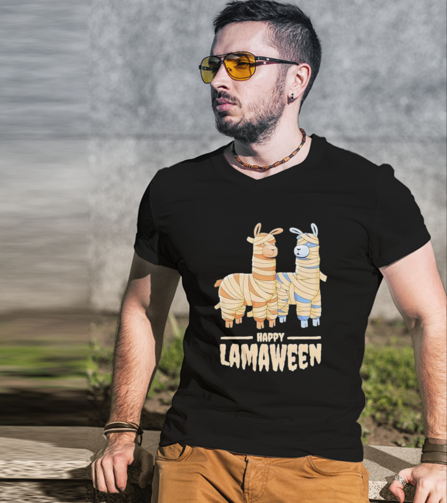 Happy Lamaween Funny Llama Halloween Mummies T-Shirt