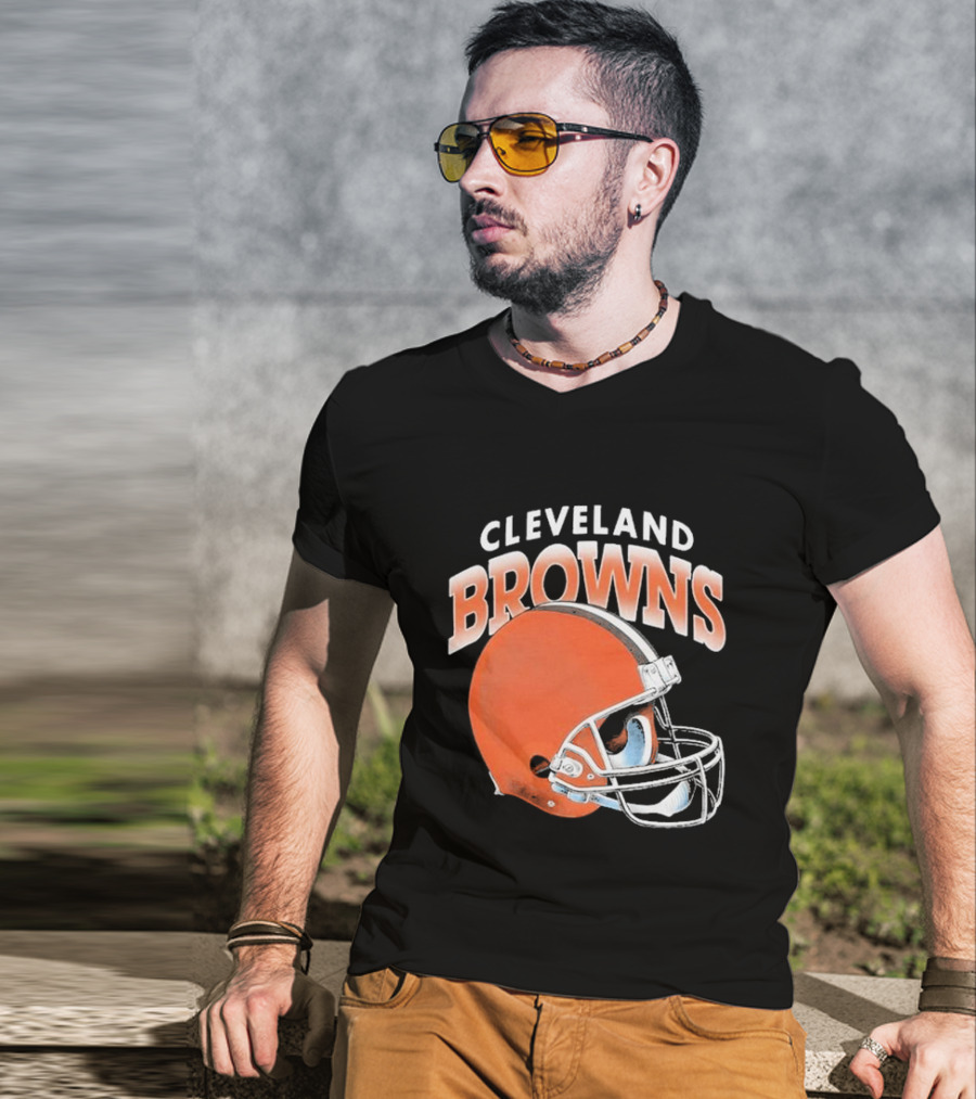 Cleveland Browns Helmet Logo Gradient T-Shirt