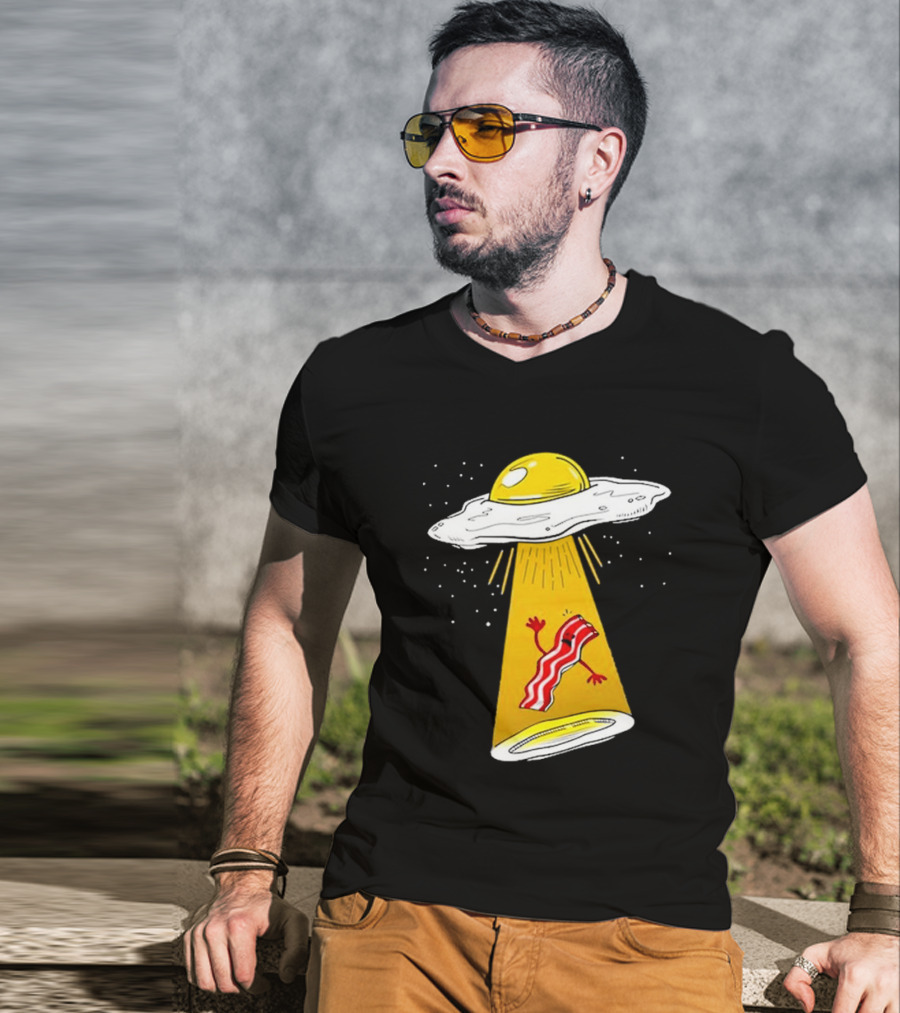 Dave Danna Wonder Nation Alien UFO Egg Abduction Breakfast T-Shirt