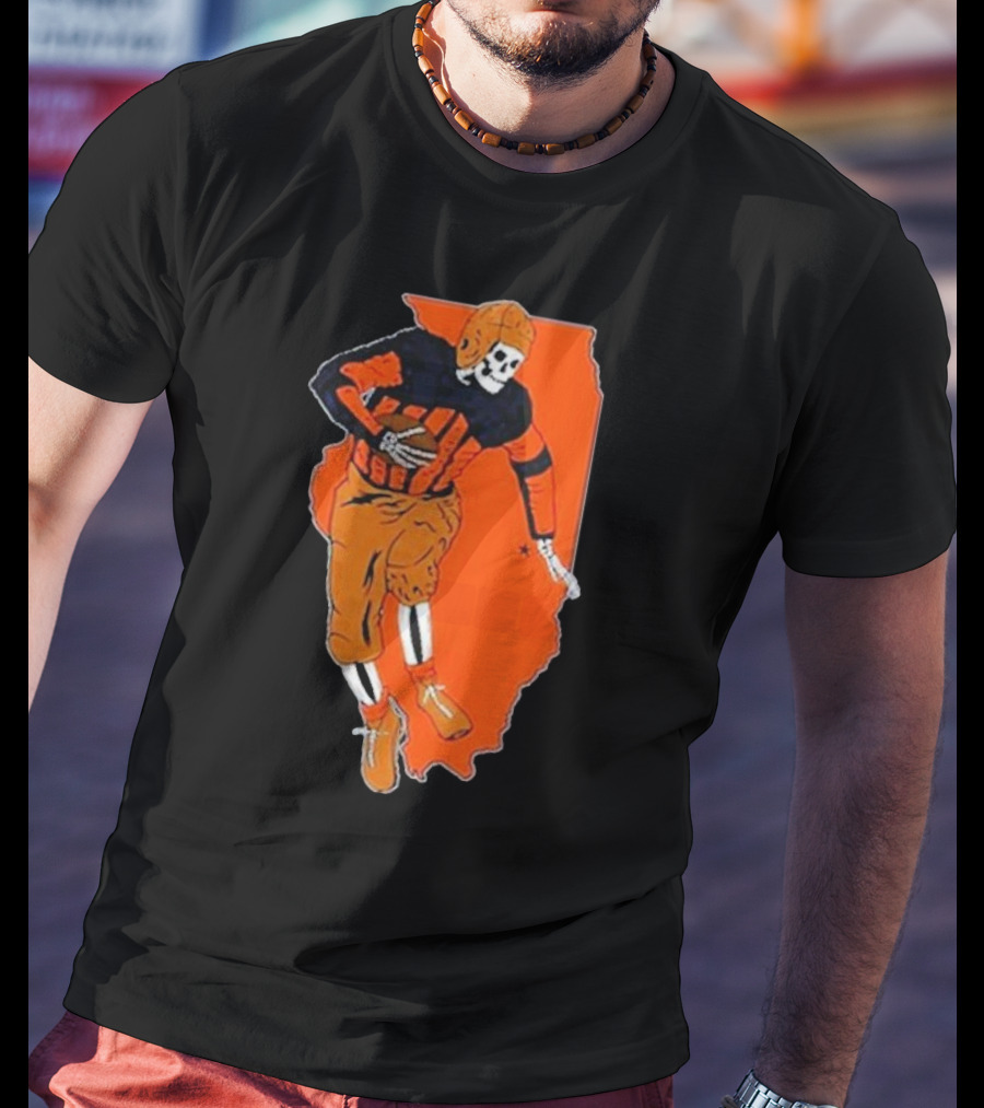 Il Football Pocket Skeleton Player Over Illinois Map T-Shirt