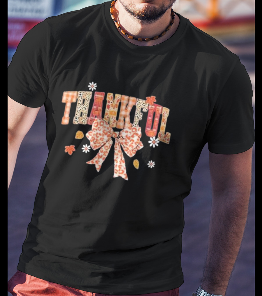 Thankful Leopard Plaid Bow With Fall Leaves And Daisies T-Shirt