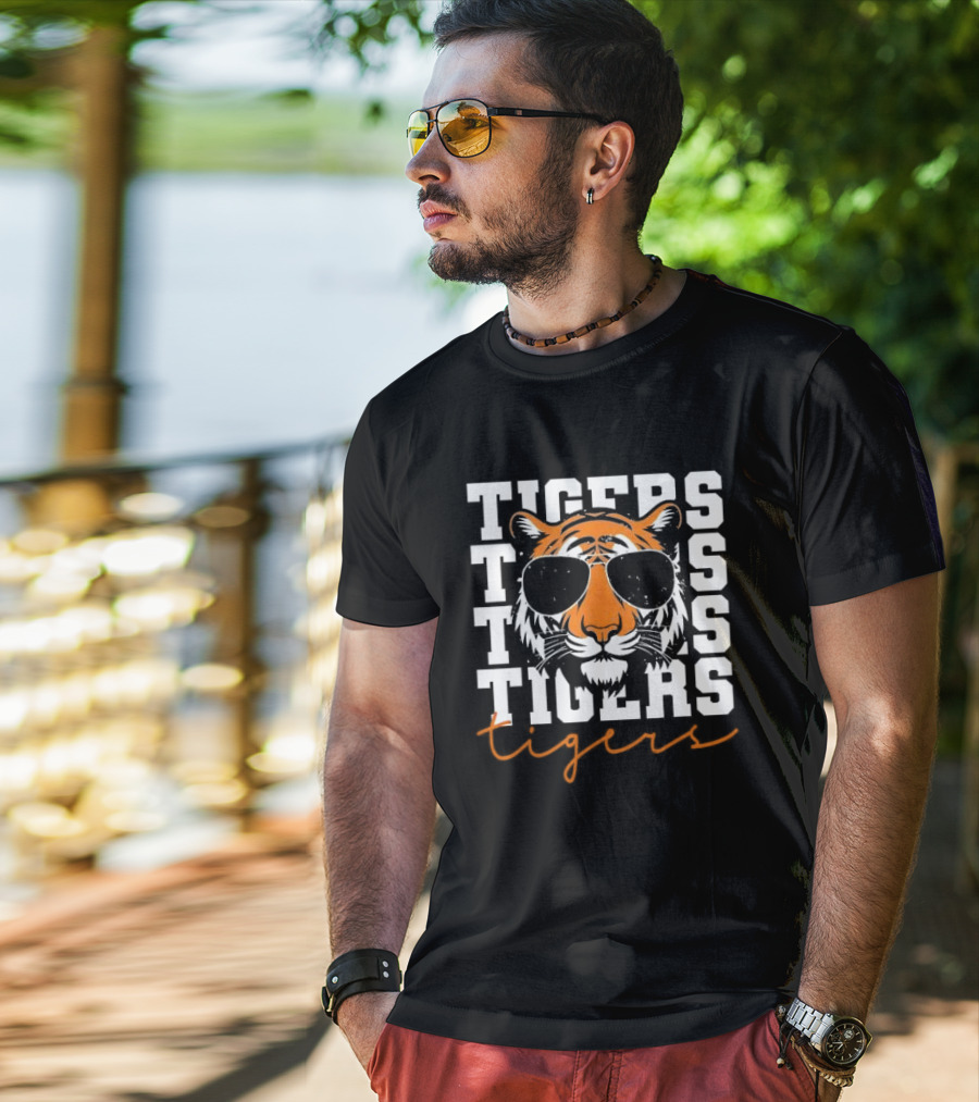 Tigers Sunglasses Cool Athletic T-Shirt