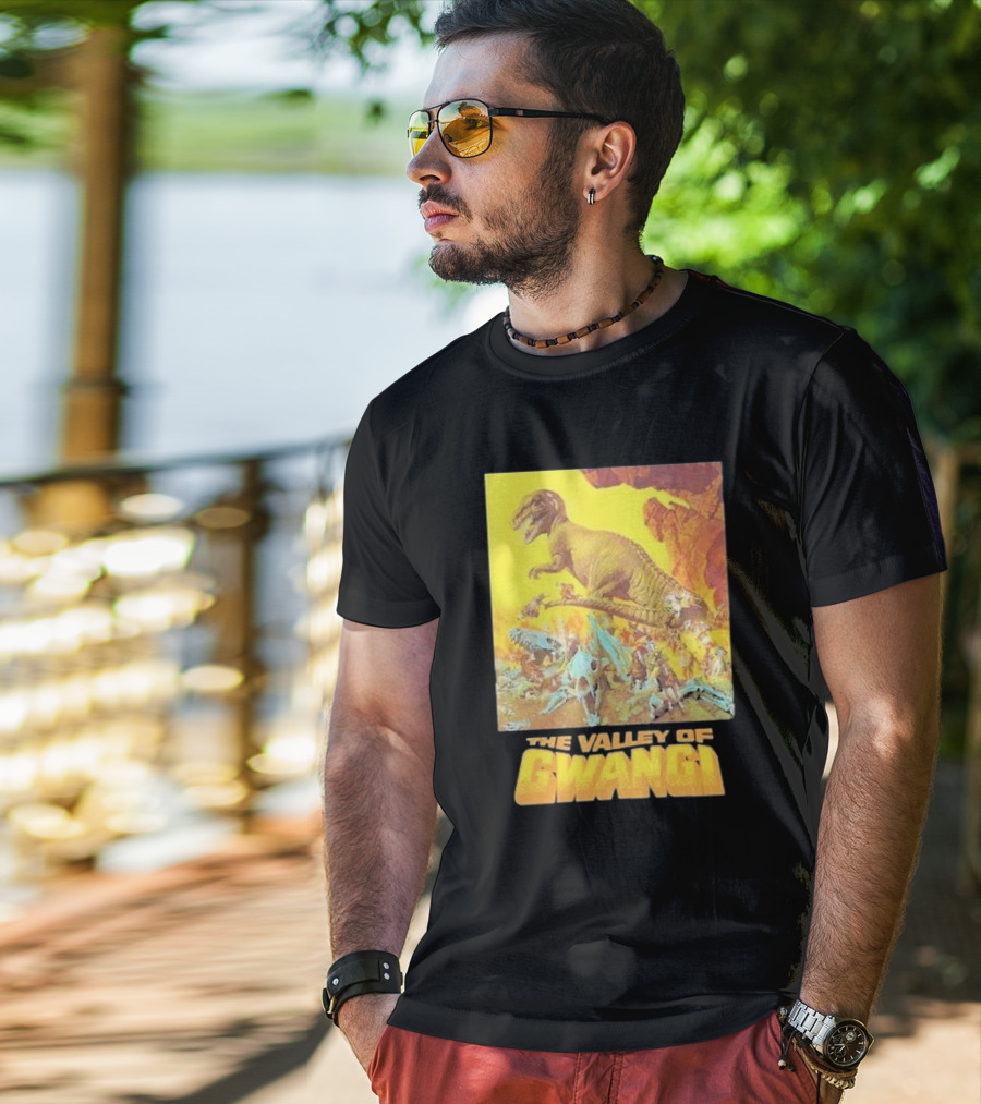 The Valley Of Gwangi Dinosaur Adventure Scene T-Shirt