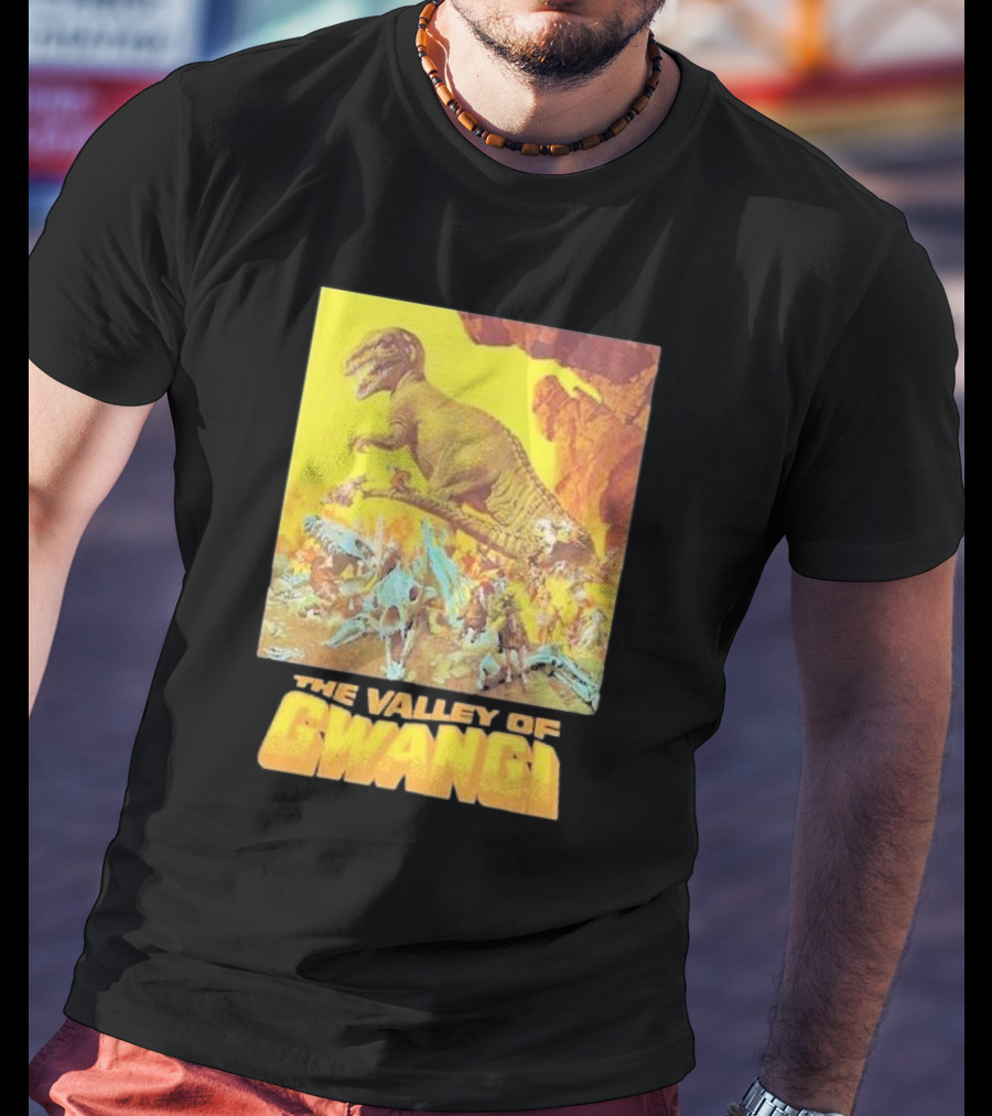 The Valley Of Gwangi Dinosaur Adventure Scene T-Shirt