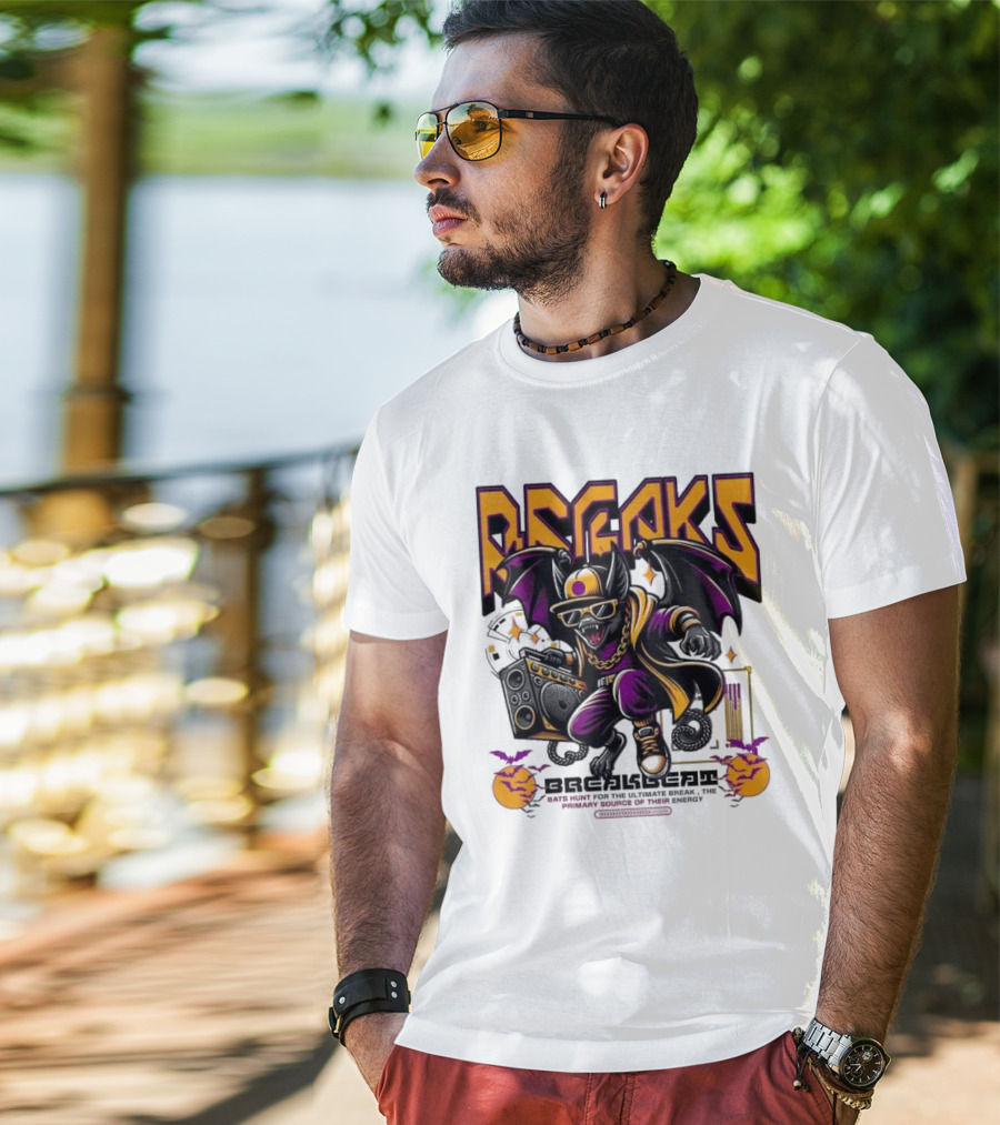 Breakbeat Bat Breaks Bats Hunt For The Ultimate Break Primary Source Of Energy T-Shirt