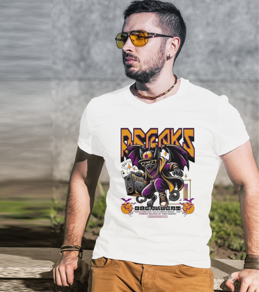 Breakbeat Bat Breaks Bats Hunt For The Ultimate Break Primary Source Of Energy T-Shirt