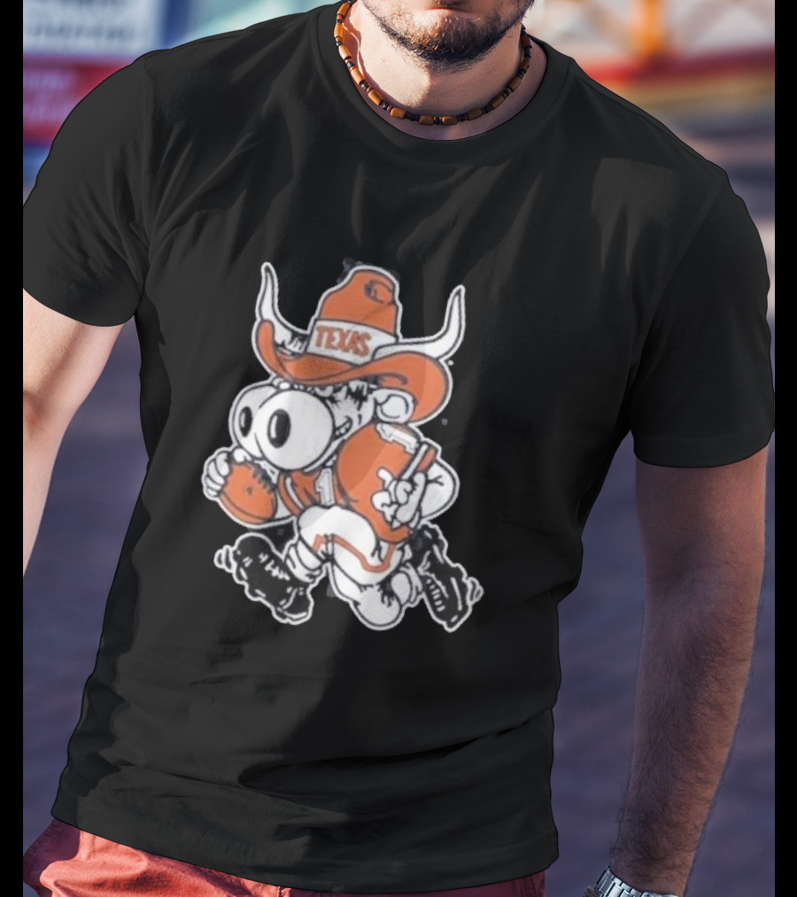 Texas Longhorns Bevo Mascot Football Cowboy T-Shirt