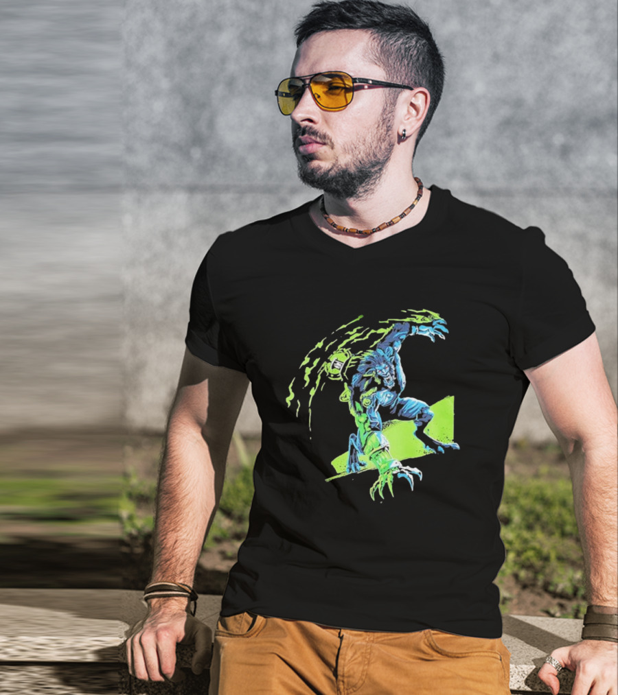 Arcane Warwick Champion Of Legends League Monster Claws And Green Energy Burst T-Shirt