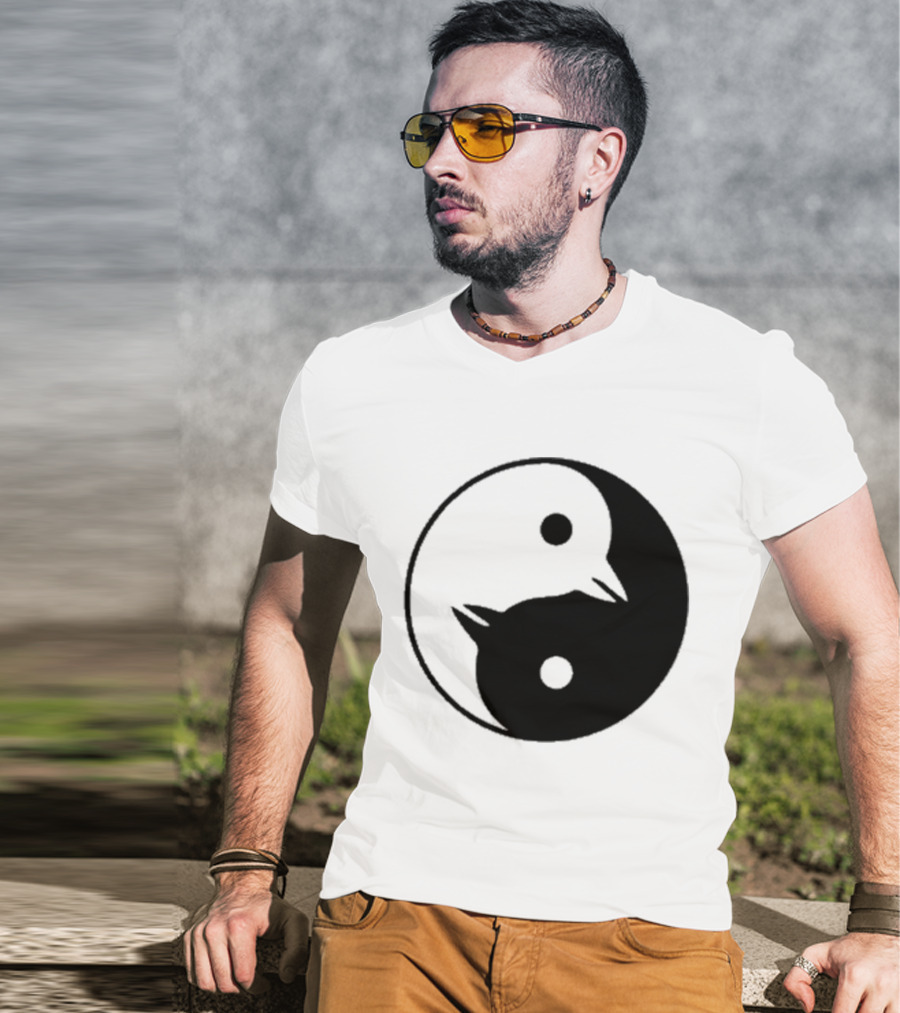 Yin Yang Penguins Pinguini Tattici Nucleari T-Shirt