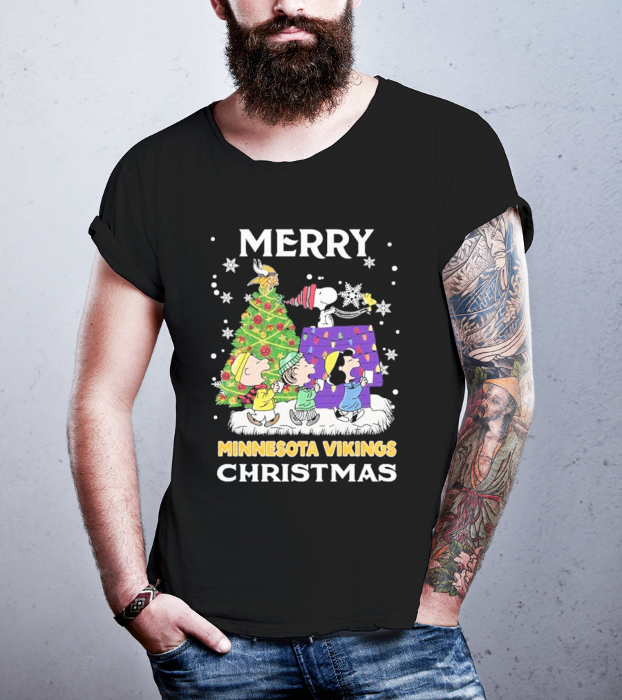 Merry Minnesota Vikings Christmas Snoopy Team Celebration T-Shirt