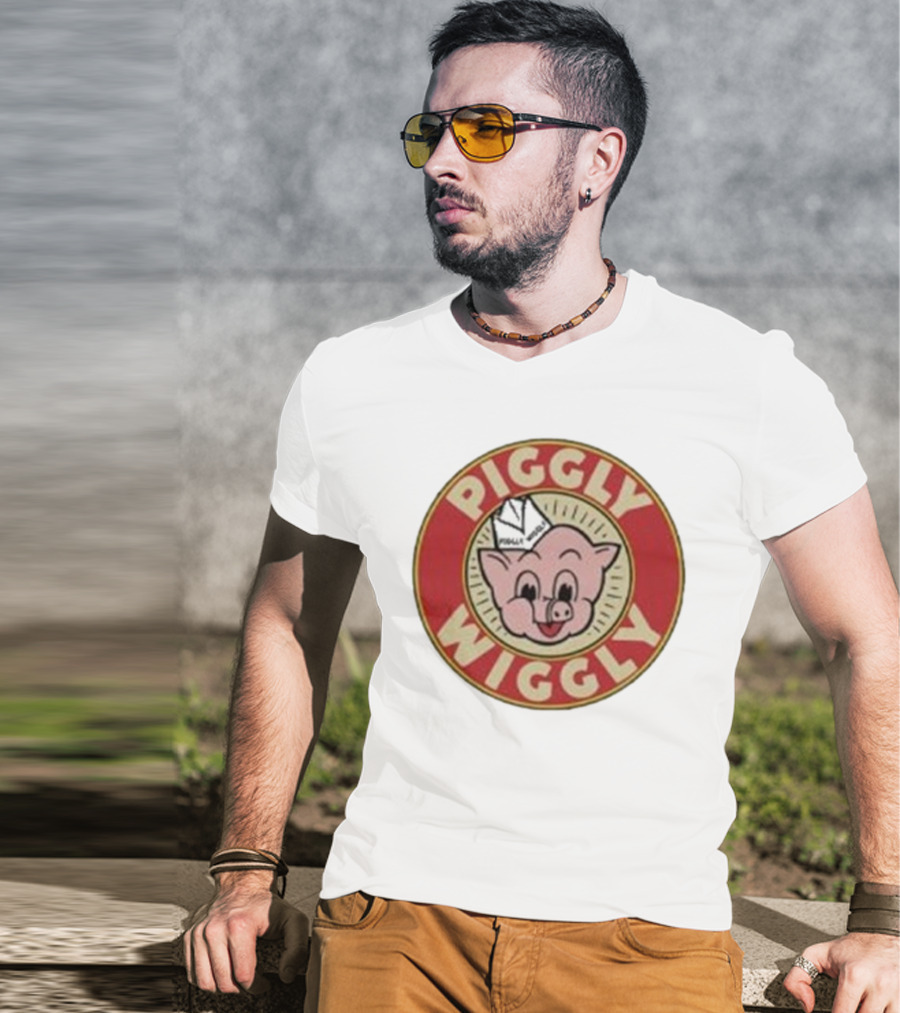 Piggly Wiggly Vintage Retro Logo Iconic Pig Image T-Shirt