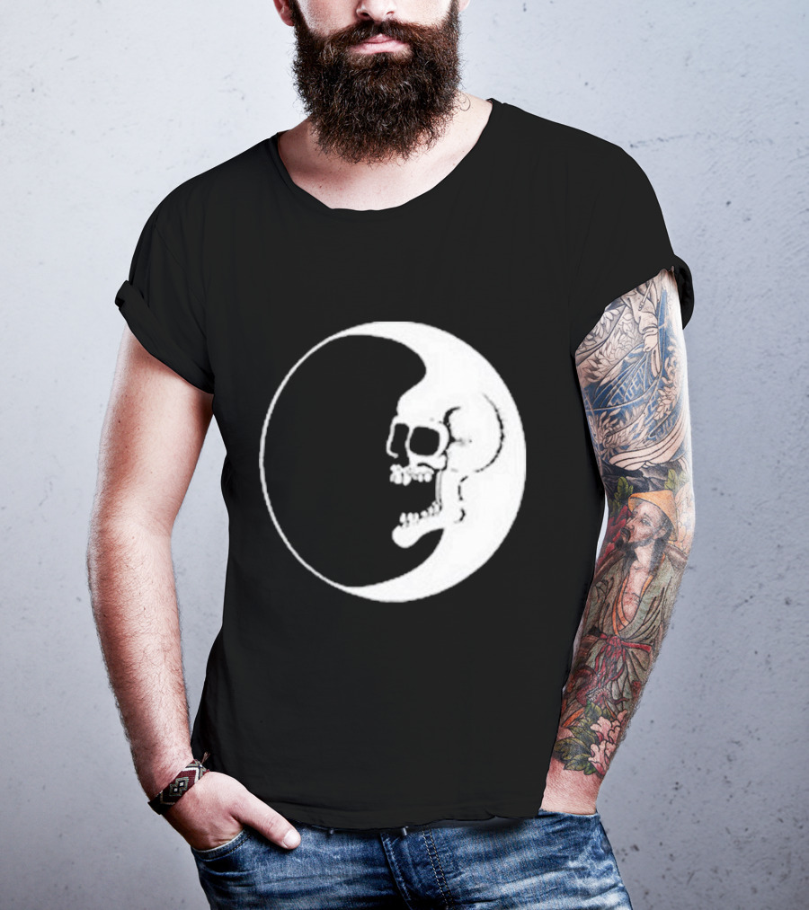 Zero Dead Moon Skull Crescent T-Shirt