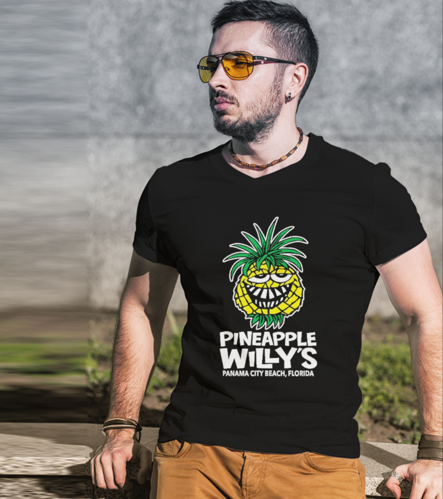 Pineapple Willy's Panama City Beach Florida Smiling Pineapple Face T-Shirt