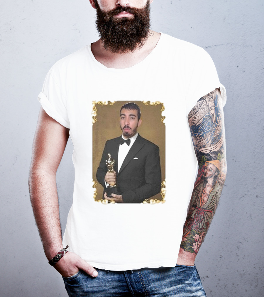 Saleh Jafarawi Mr Fafo Oscar Statue Award Winner T-Shirt