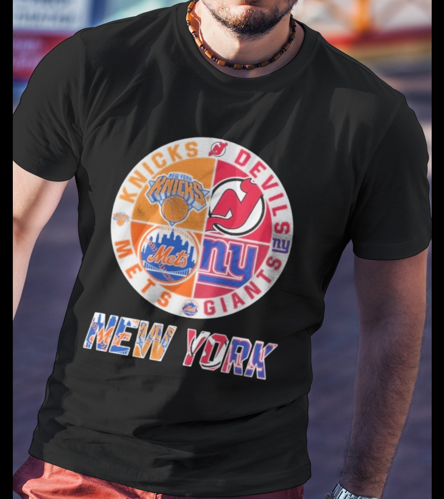 New York Knicks Mets Giants New Jersey Devils Basketball Baseball Football Hockey T-Shirt