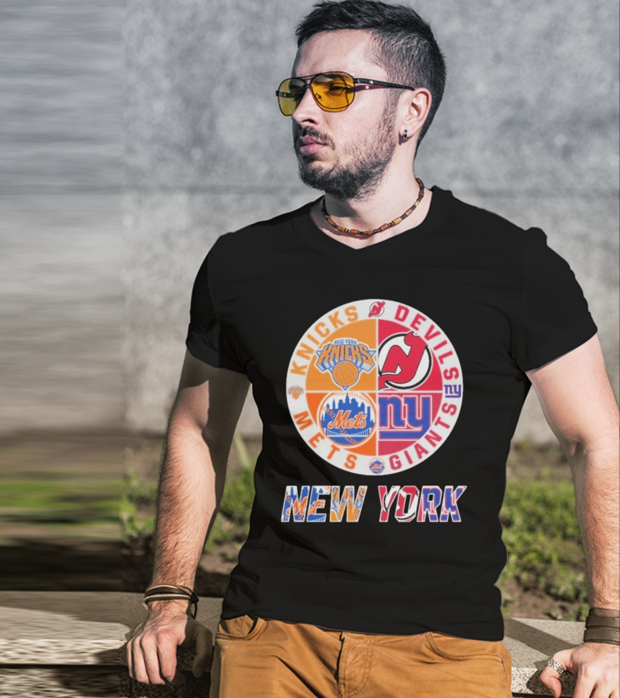 New York Knicks Mets Giants New Jersey Devils Basketball Baseball Football Hockey T-Shirt