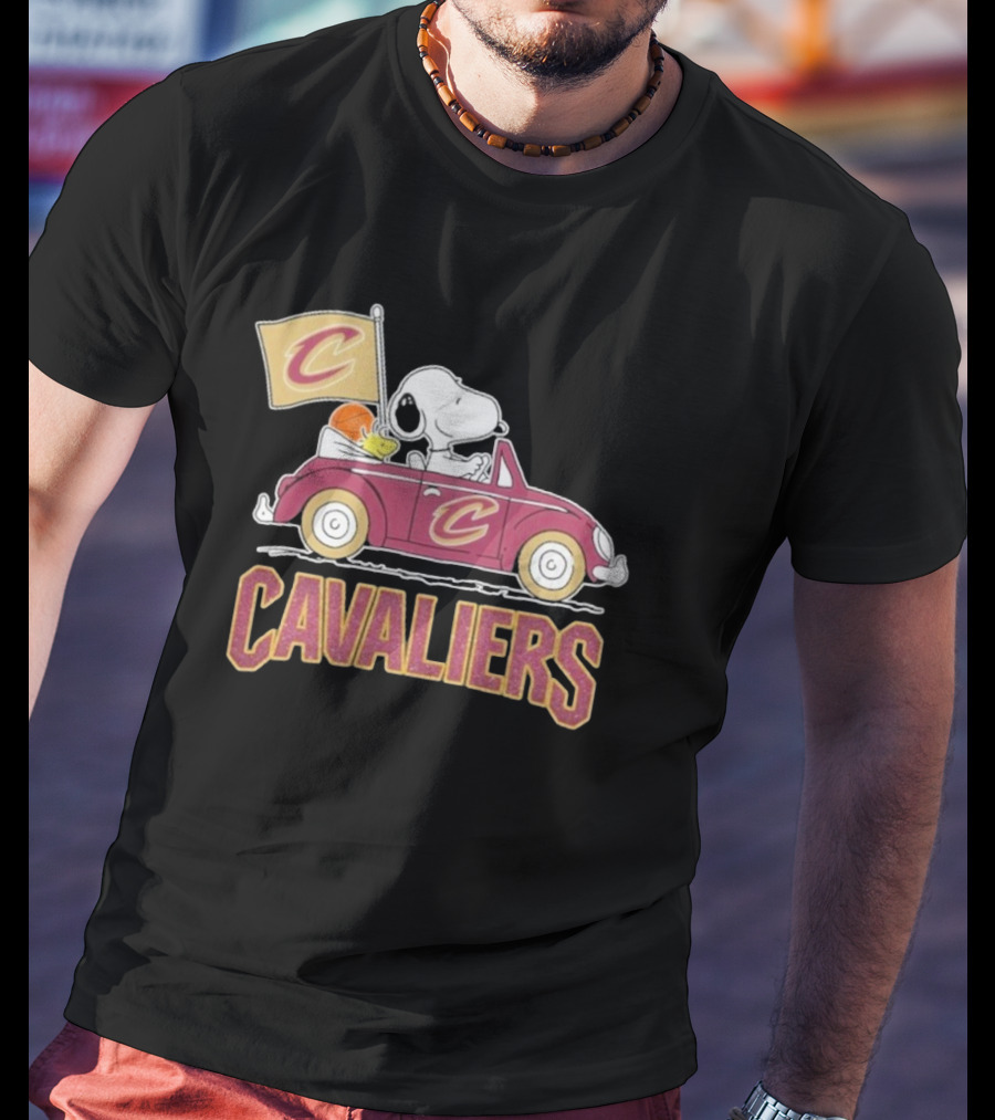 Snoopy Cavaliers Car With Basketball And Flag T-Shirt