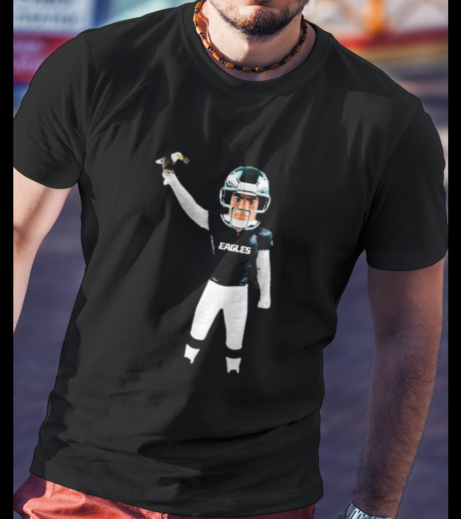 Eagles Bobblehead Football Player Holding Miniature Golf Club T-Shirt