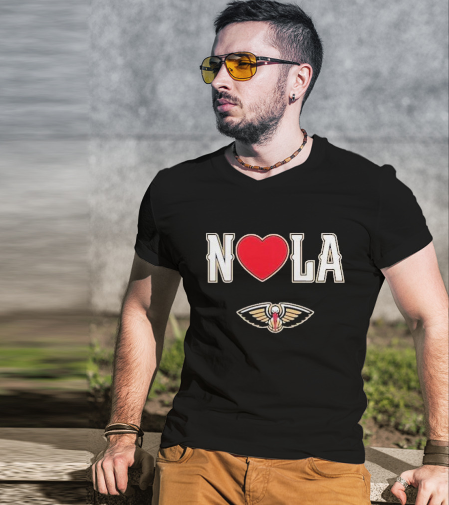 New Orleans Pelicans Heart NOLA Love With Pelicans T-Shirt