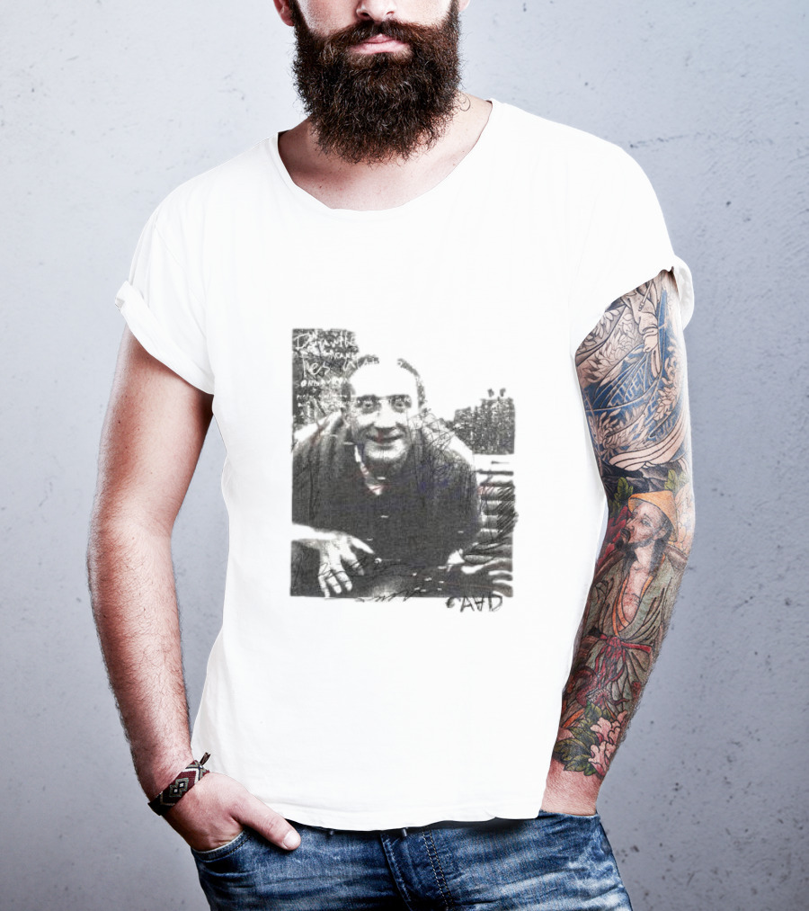 Duchamp Portrait AVID Text Compilation T-Shirt