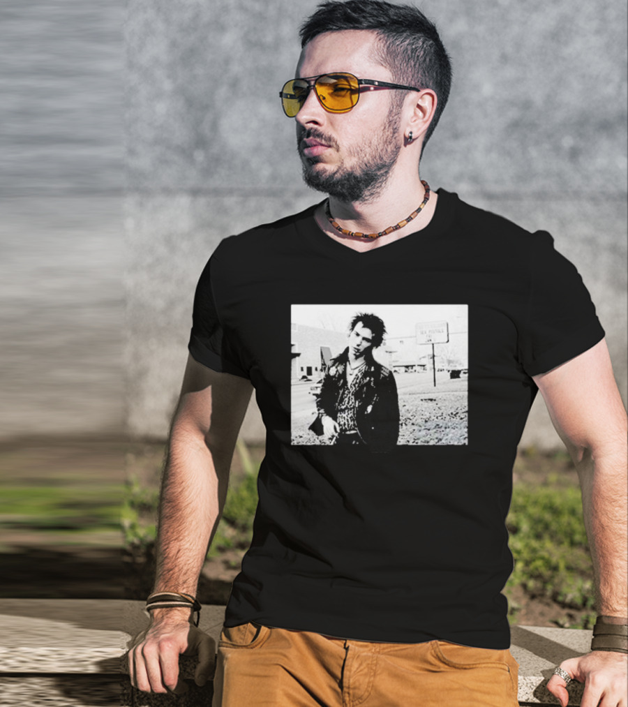 Sex Pistols Babylon Sid Vicious Street Scene Retro Punk Style T-Shirt