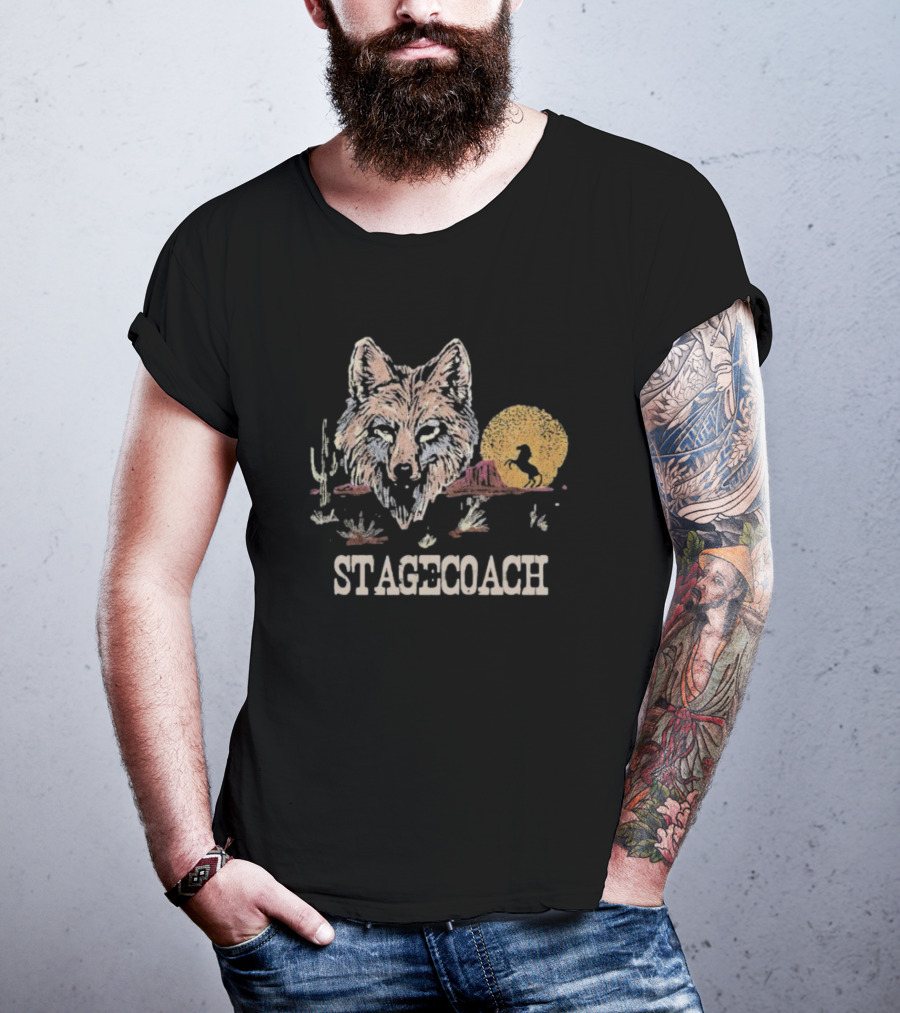 Stagecoach Lone Coyote Indio California 2025 Wolf Desert Scene T-Shirt