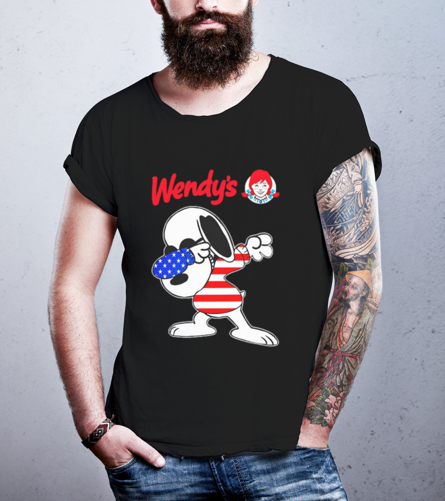 Wendy’s Snoopy Dabbing American Flag Stripes T-Shirt