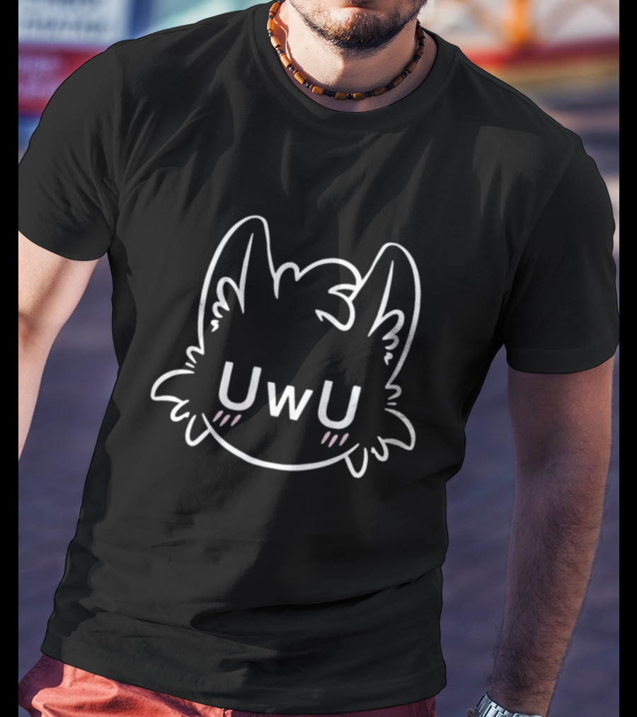 UWU Zoeybuttons Wolf Face Outline With Ears And Blush Marks T-Shirt