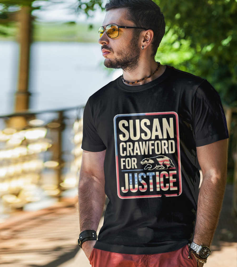 Susan Crawford For Justice Bear Flag Wisconsin 2025 T-Shirt