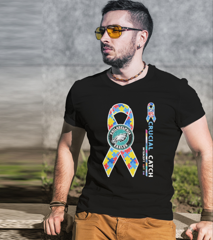 Philadelphia Eagles Autism Awareness Crucial Catch NFL Puzzle Ribbon T-Shirt