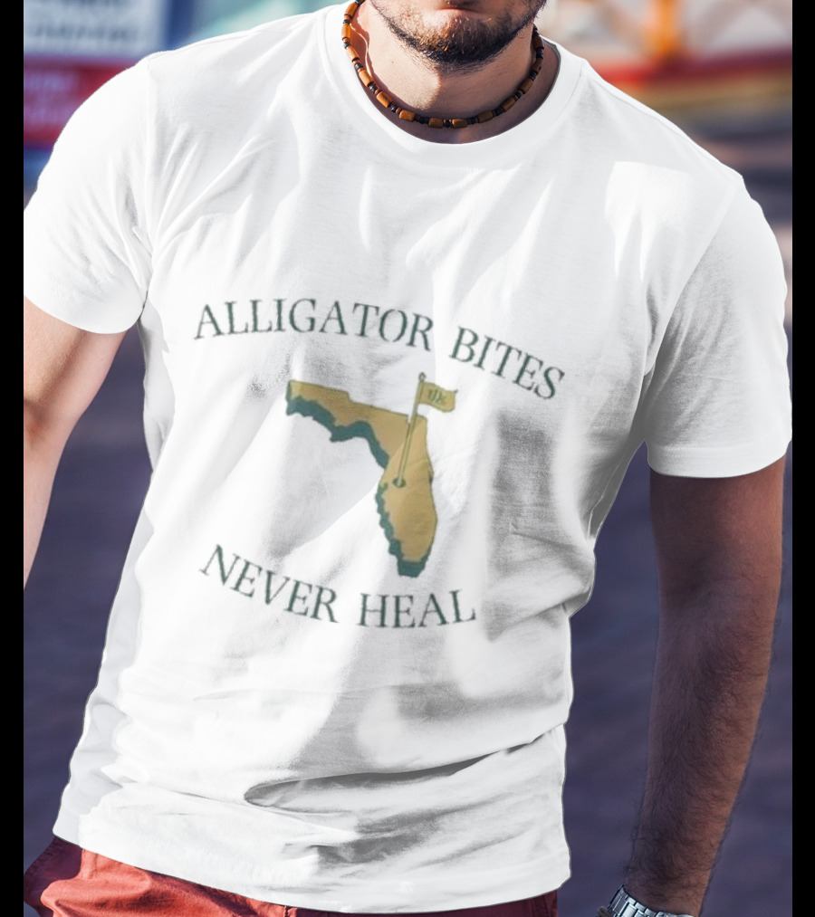 ALLIGATOR BITES NEVER HEAL FLORIDA MAP FLAG T-Shirt