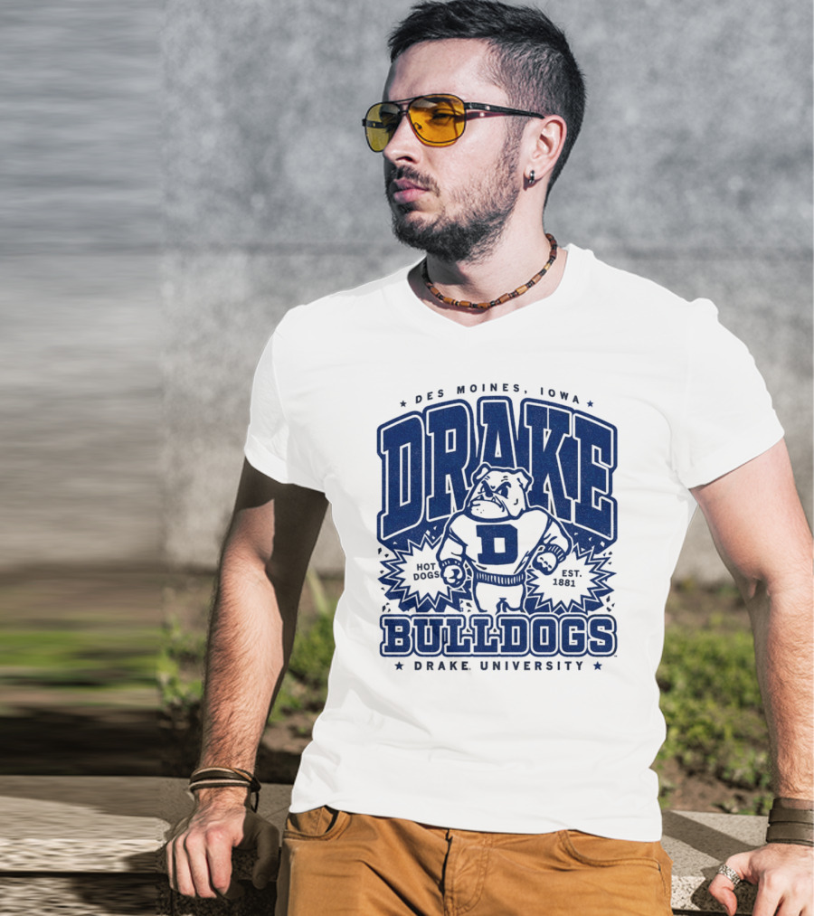 Des Moines Iowa Drake University Bulldogs Mascot Hot Dogs Est 1881 T-Shirt