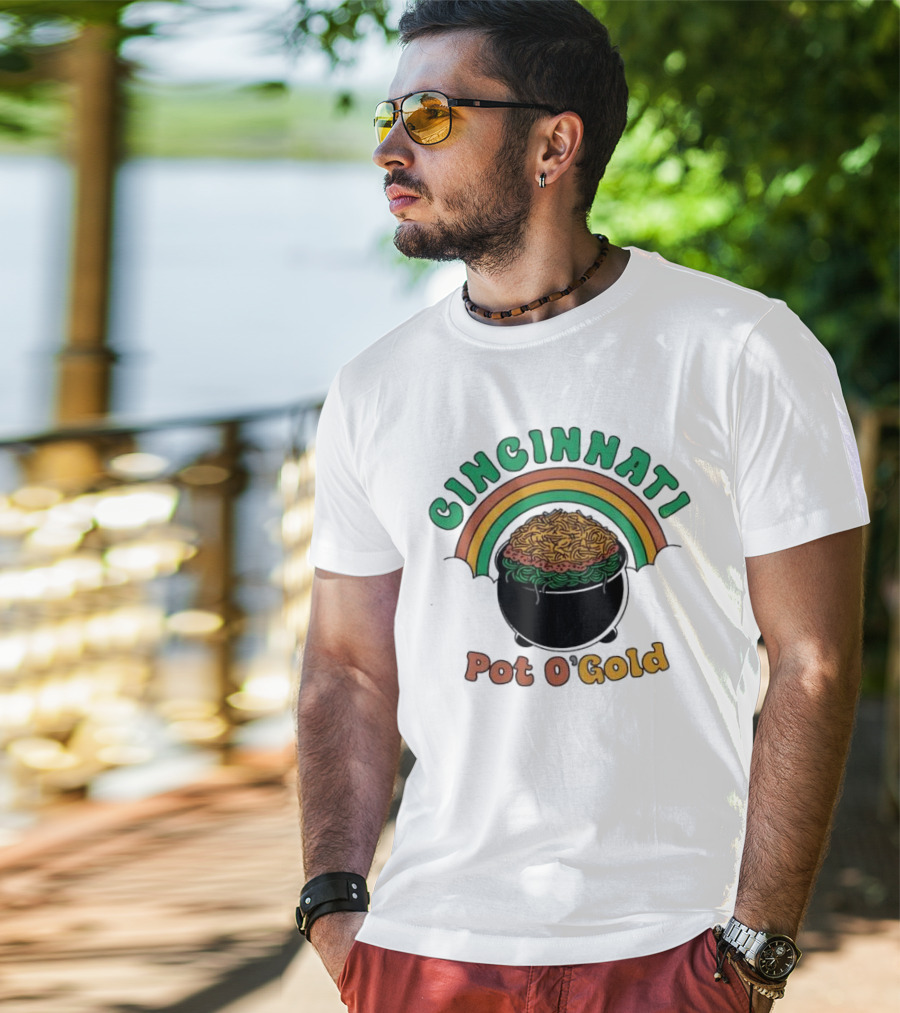 Cincinnati Pot O Gold Rainbow St Patricks Day T-Shirt