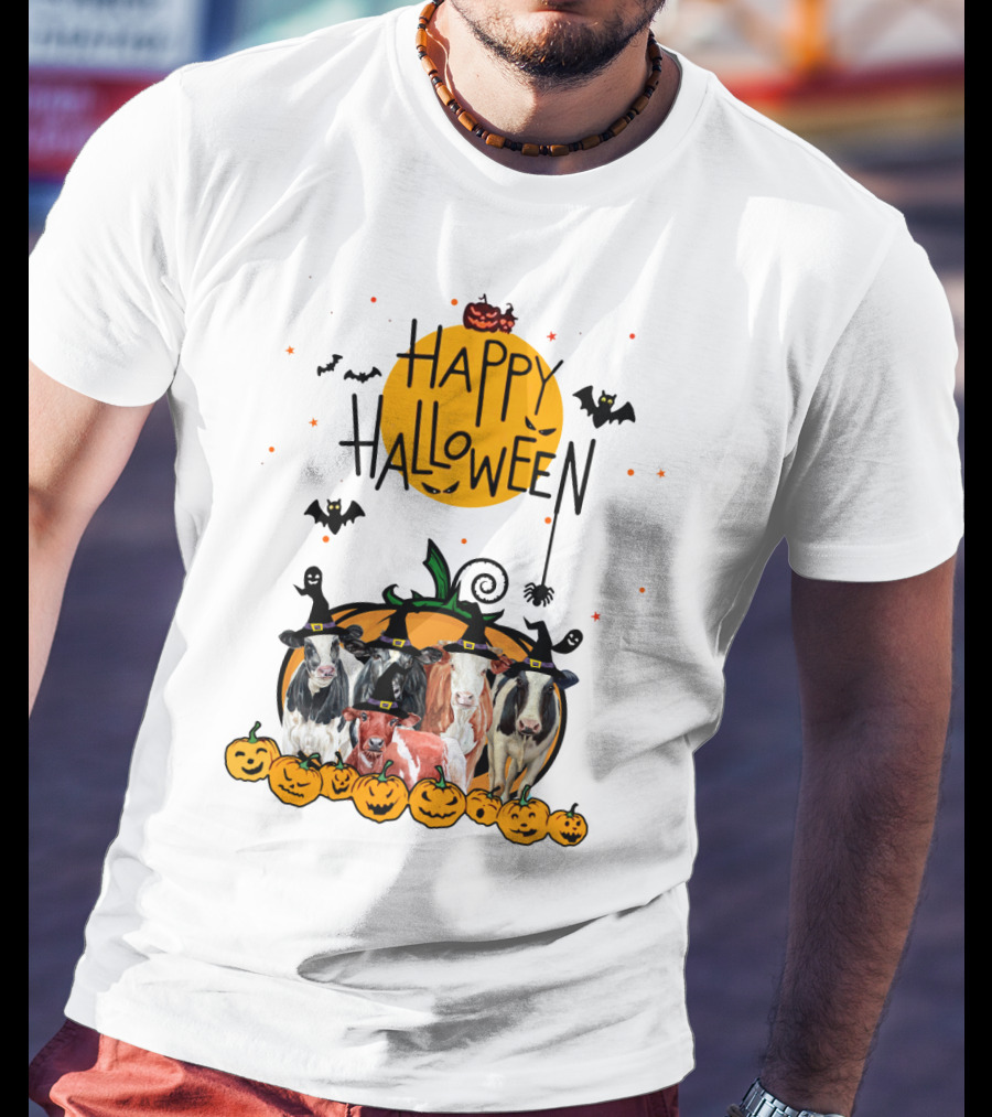 Happy Halloween Cows With Pumpkin Hats And Bats T-Shirt
