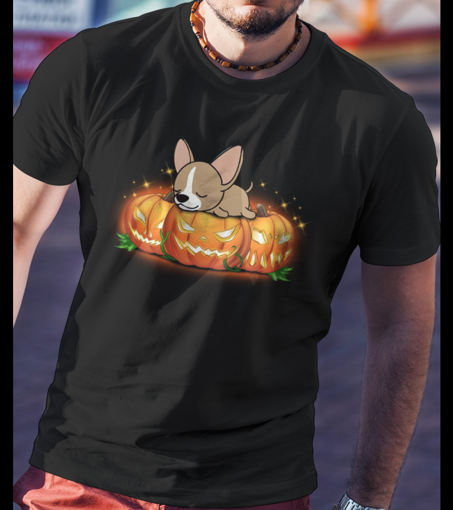 Chihuahua Sleeping On Halloween Pumpkins With Glowing Jack-O-Lanterns T-Shirt